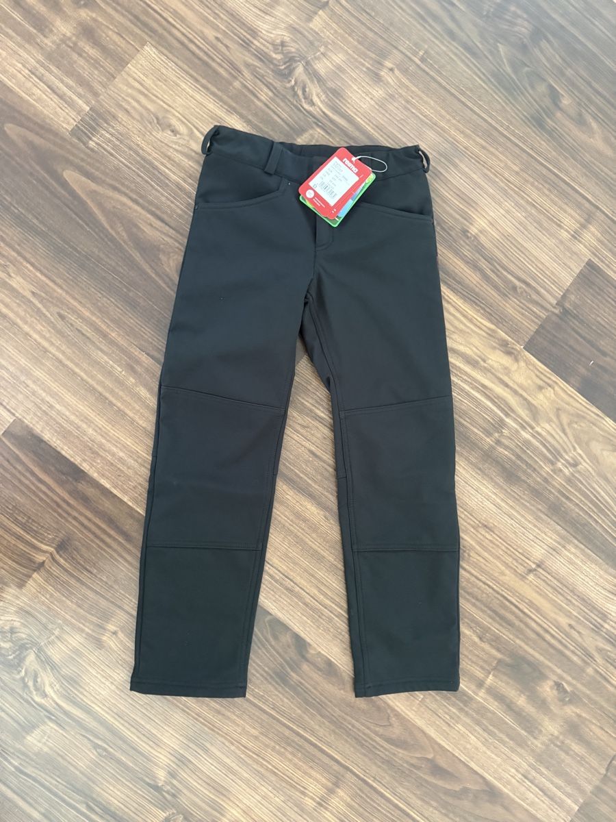 Reima Pantaloni: Reima Softshellhose, Gr. 140, Neu mit Etikett – Nuovo e nell'imballaggio originale da Sirnach venduto da Kornbluemchen