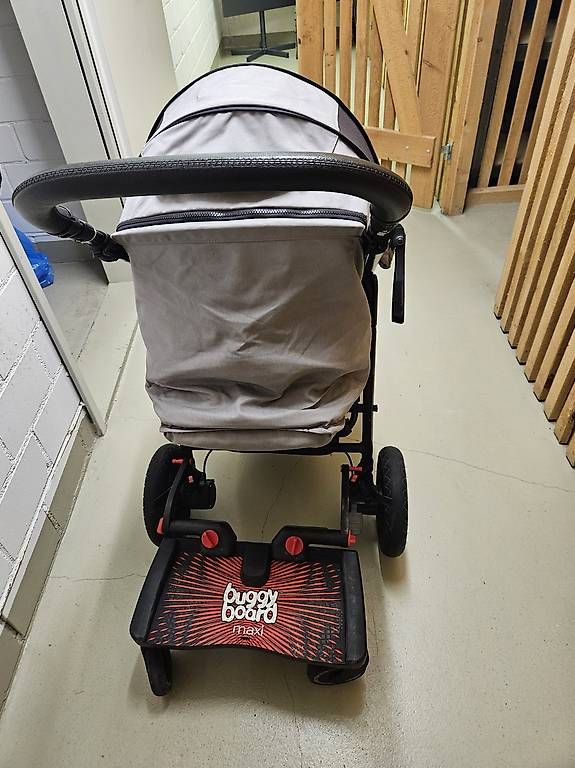 Carrozzine: Kinderwagen joie. Ganz klappbar  – Usato da Rickenbach b. Wil venduto da Musti700007 1