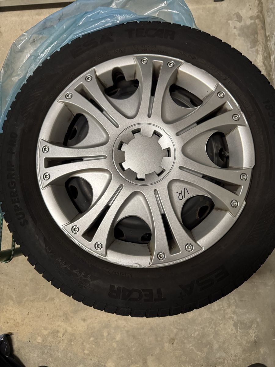 Tecar Pneus & Kompletträder: Radsatz - Esa+ Tecar 185/65 R15 – Gebraucht aus Steckborn von MemphisDepay 3