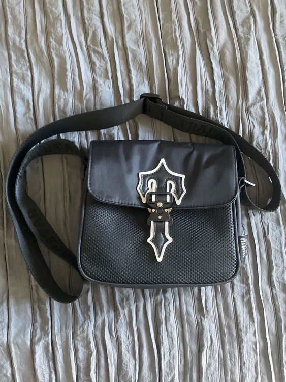 Trapstar Irongate T cross Body bag Kaufen auf Ricardo