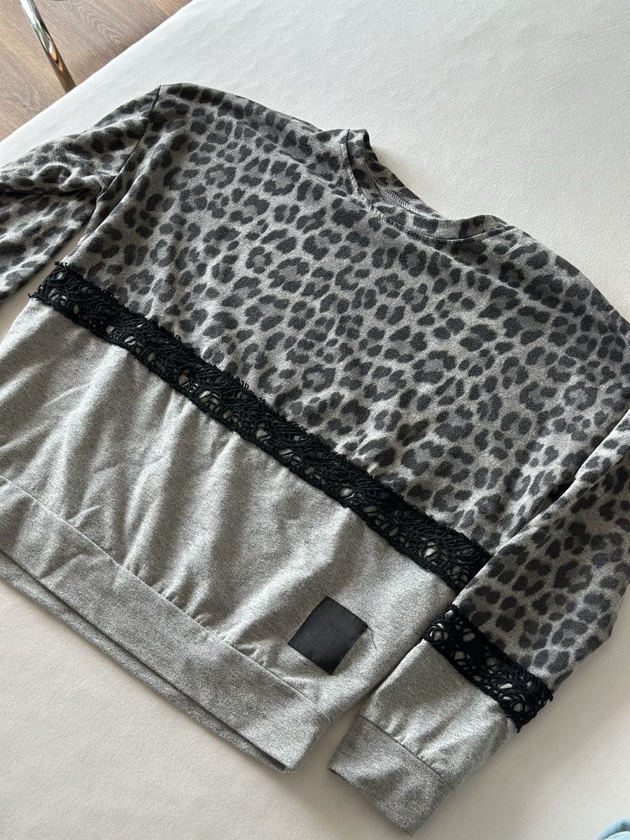 Kleiderpakete: Leoprint Jogginganzug ONE Size – Gebraucht aus Arbon von lua_sl9k 2