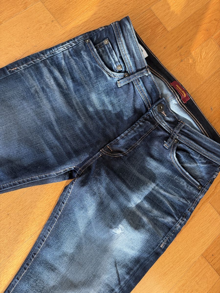Jack & Jones Jeans: Jack Jones Jeans Top design – Usato da St.Gallen venduto da bubo2008 6