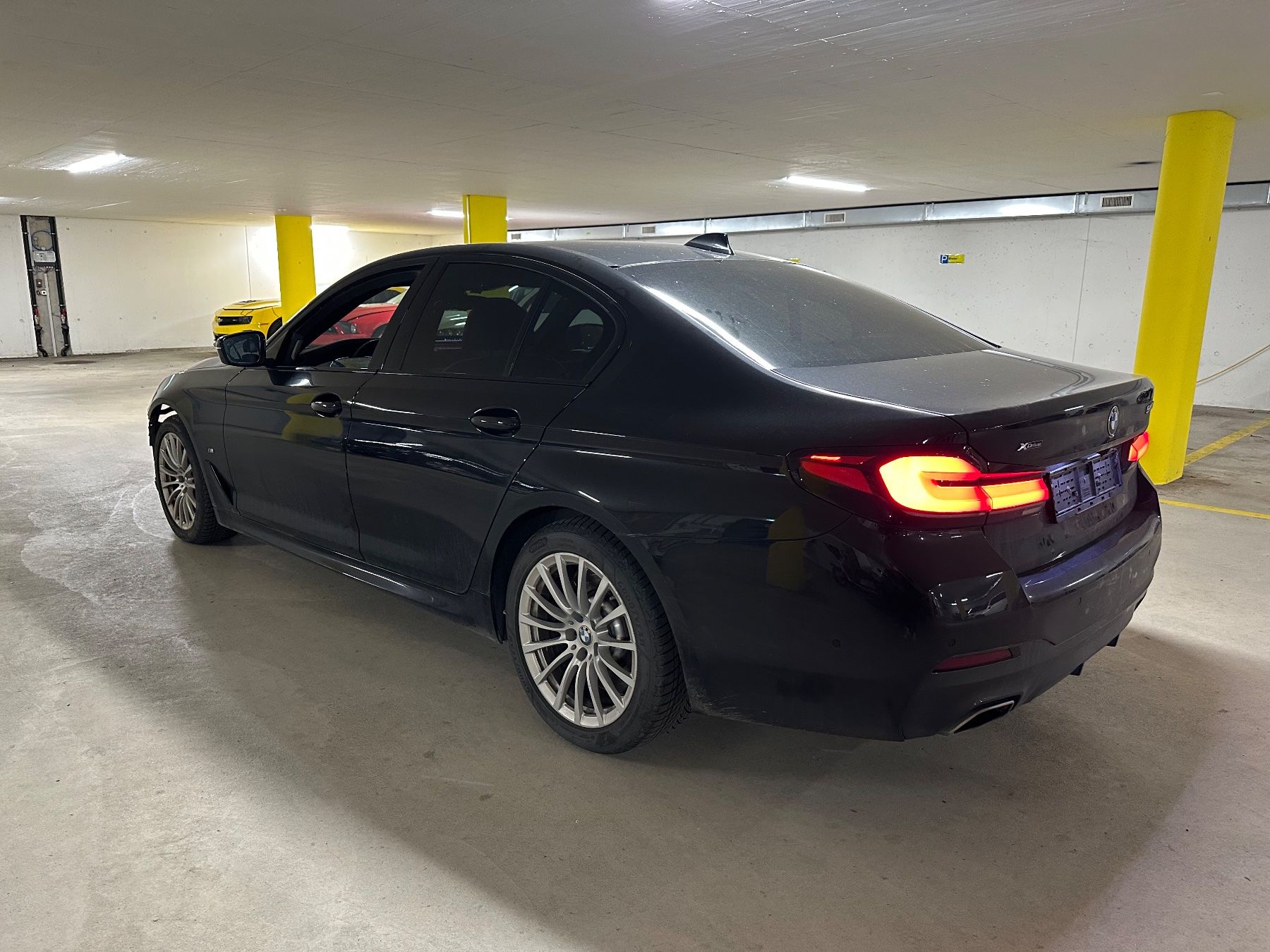 BMW Automobili: BMW 540D 2022 - Unfall – Difettoso da Affeltrangen venduto da AutoZentrumAG 1