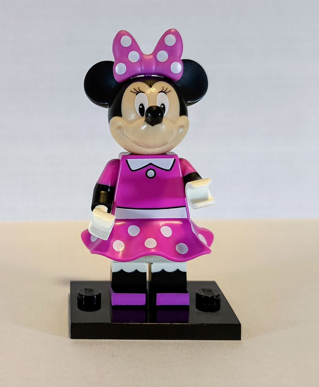 Lego Kit di costruzioni: Lego Minifigures Disney - Minnie Maus – Usato da Muri AG venduto da Kramsi 1