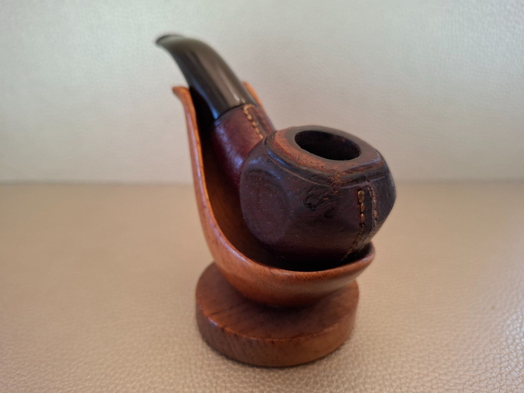 Pipe & Accessori: Pipe Sculptée en Bois - Dr Robert – Usato da Meinier venduto da Gattuso22