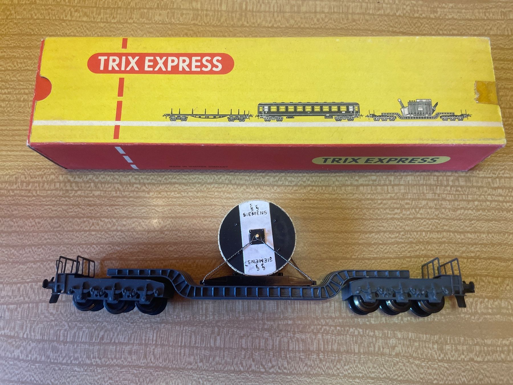 Trix Modellini di ferrovie: Trix Express H0 Schwerlastwagen mit Kabeltrommel – Usato da Suhr venduto da Daneli7 4