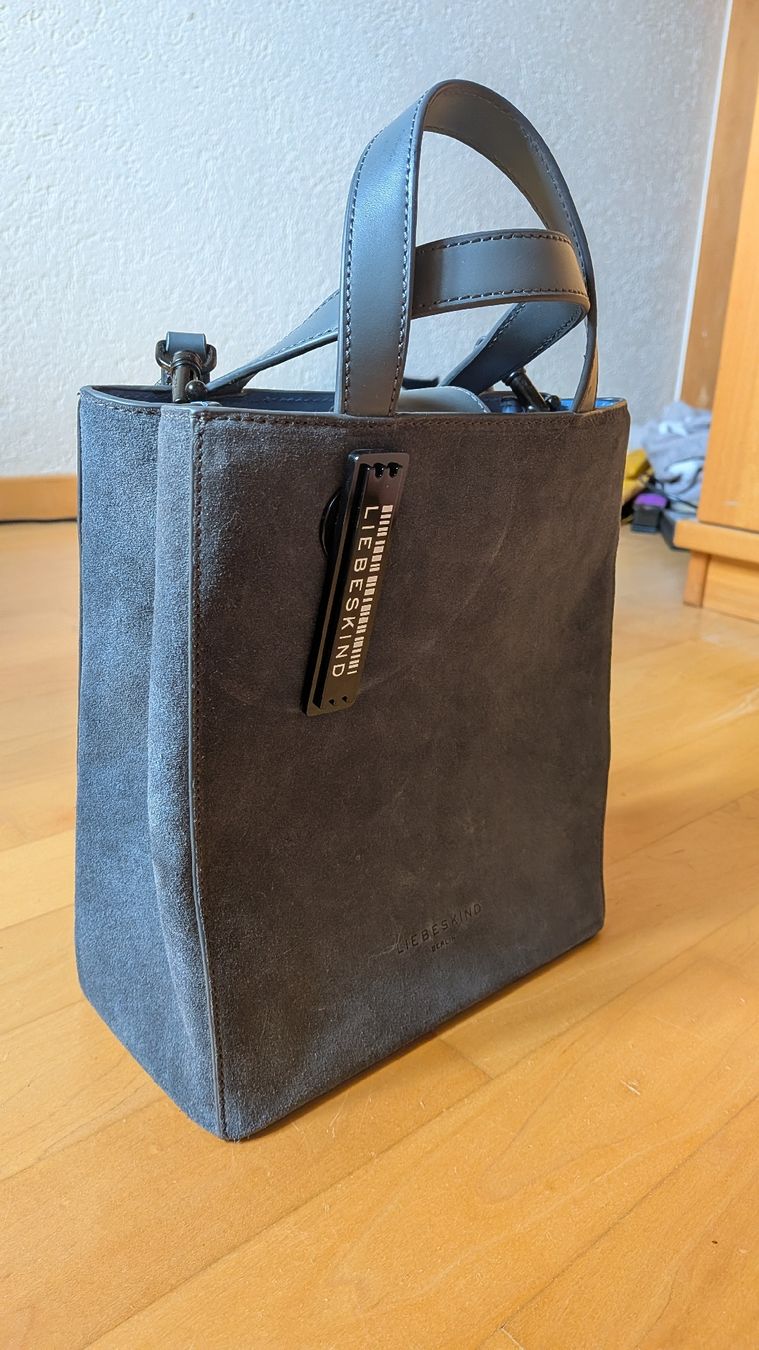 Liebeskind Borse da donna: Paper Bag Liebeskind Berlin – Nuovo (secondo la descrizione) da Hinwil venduto da sar_zy8p 1