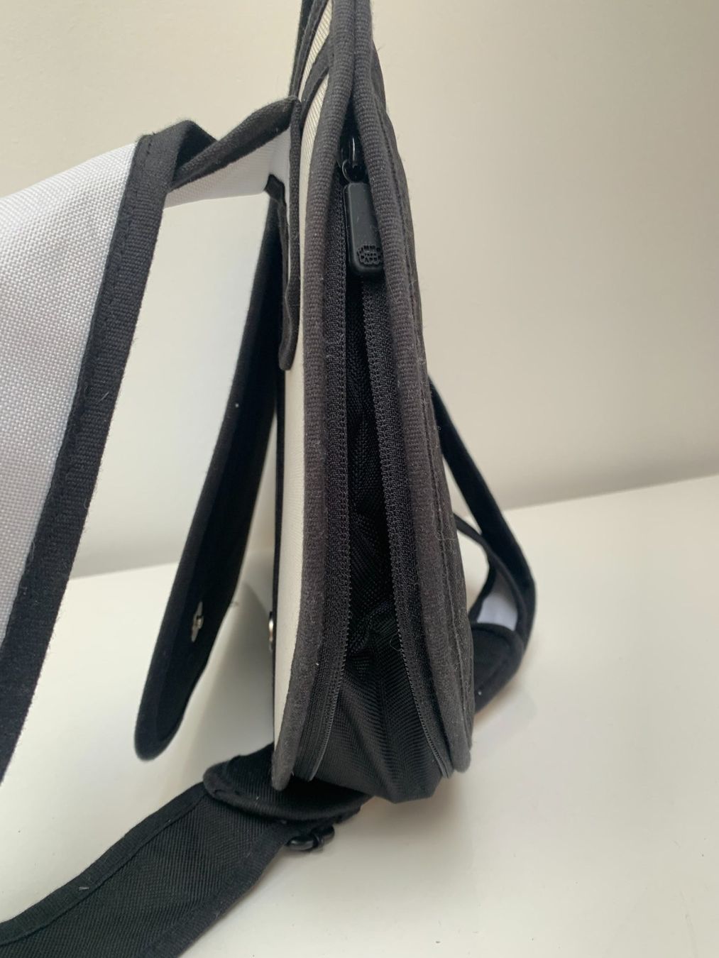 Borse: Seltene authentisch Jump from Paper - 2D Comic laptoptasche – Nuovo (secondo la descrizione) da Baden venduto da JellyMonster 5