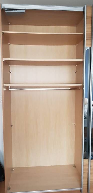 Schränke: Kleiderschrank mit Spiegel – Gebraucht aus Zürich von lizza9488 1