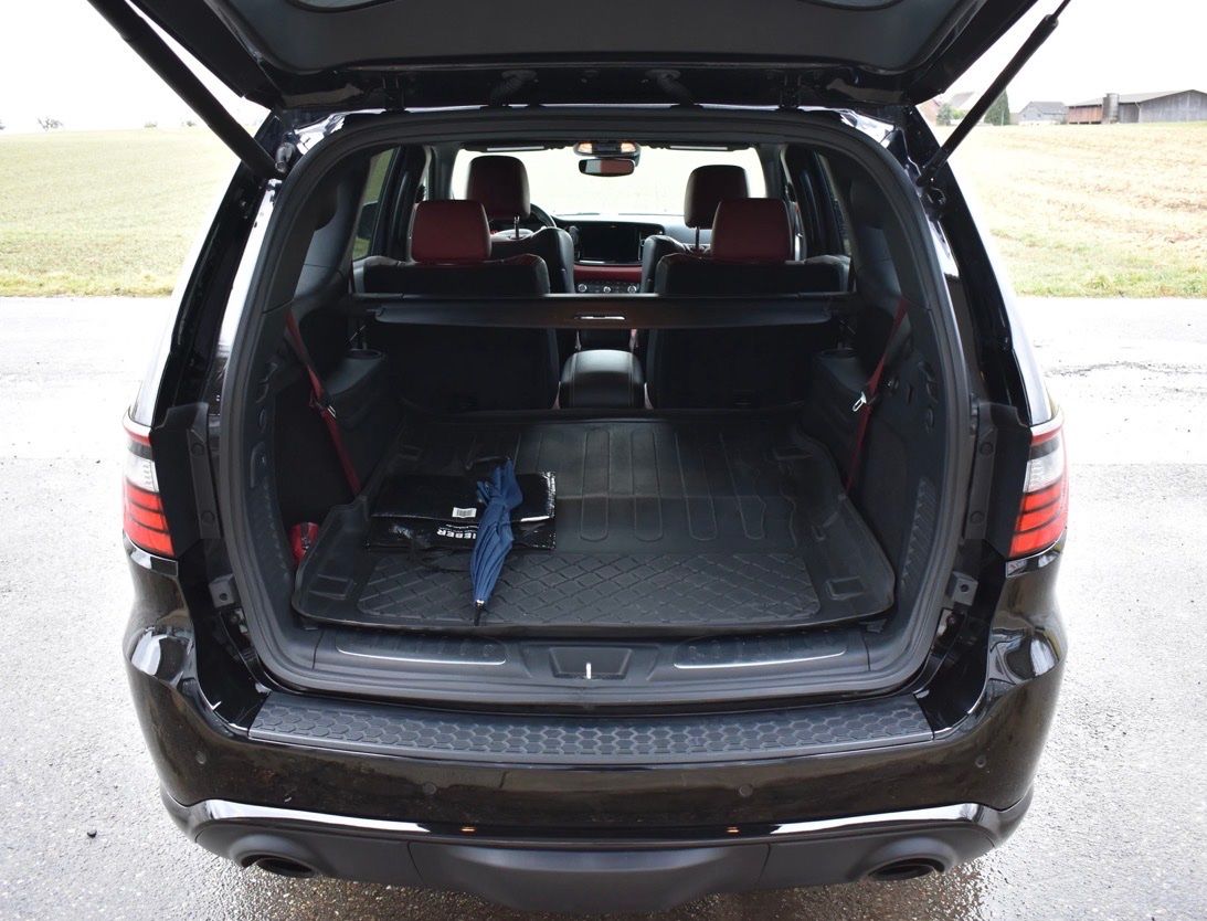 Dodge Autos: Dodge Durango 6.4 SRT 392 – D'occasion à Möhlin par cbr46 4