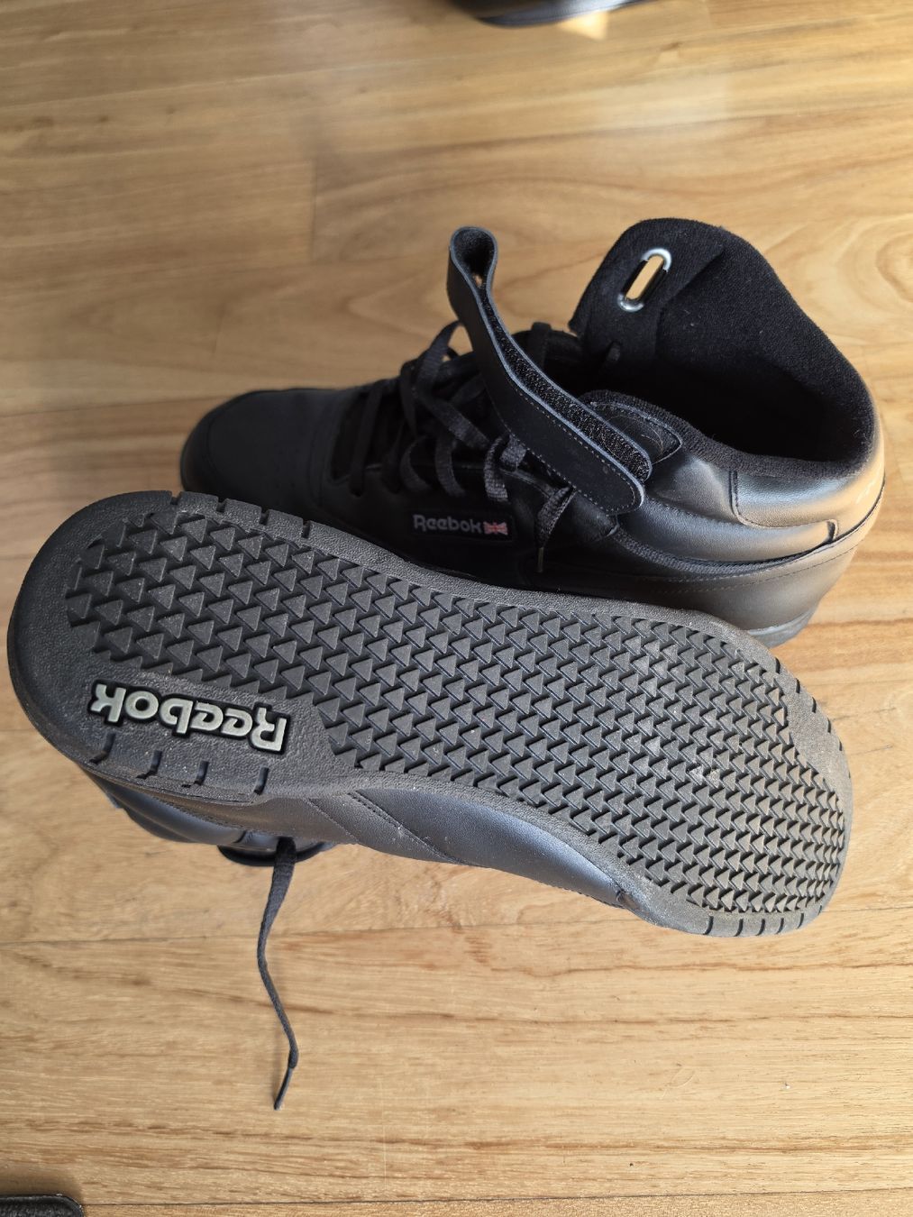 Reebok Scarpe da uomo: Reebok Classic Boots Stiefel 48.5 – Usato da Zürich venduto da reldoenk 3
