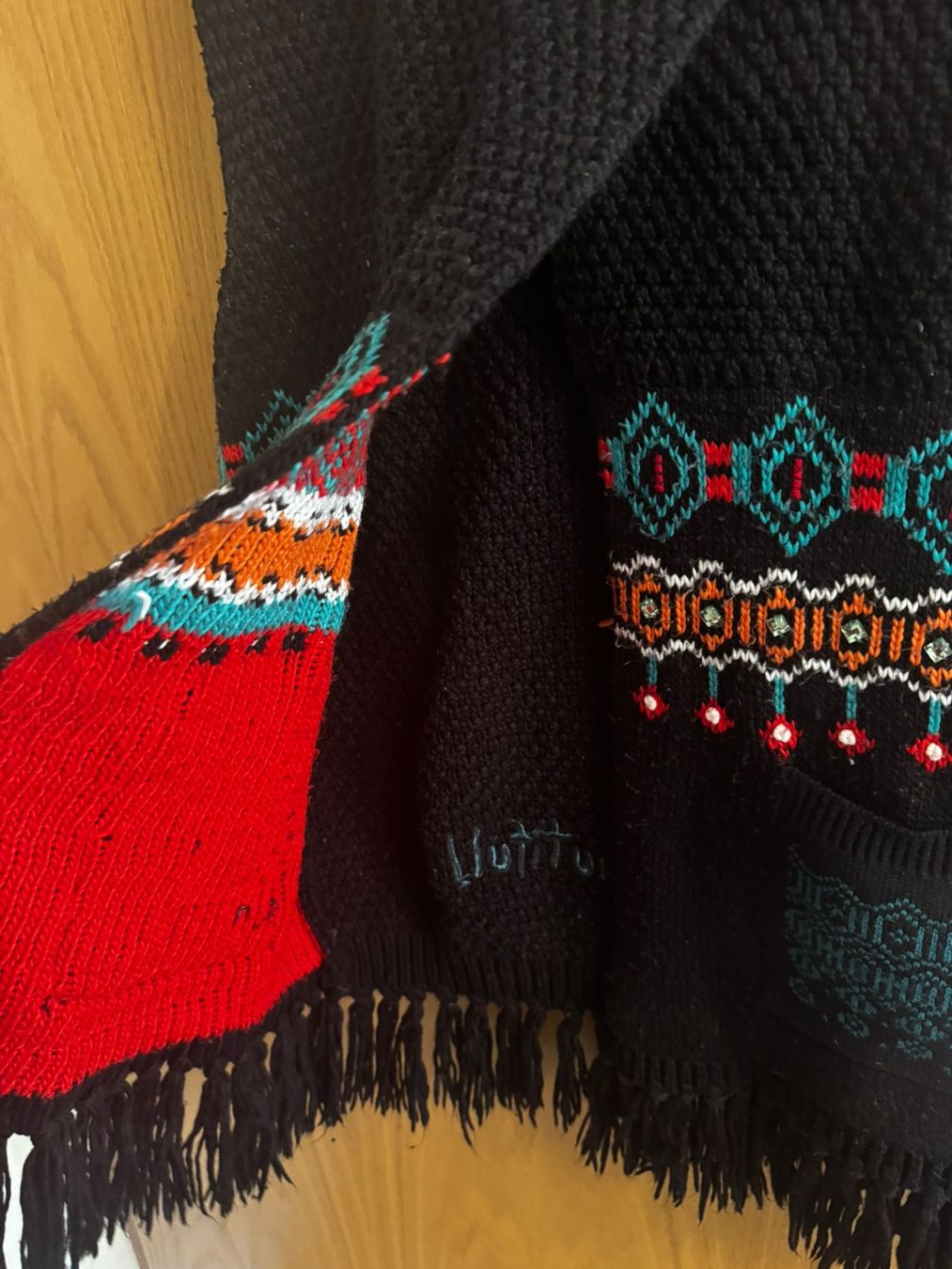 Desigual Gilets & Westen: Desigual Strickweste – Gebraucht aus Egg b. Zürich von Brocki_Insel_Egg 2