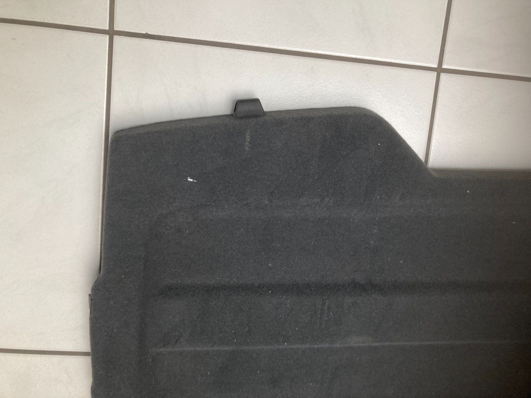 Volkswagen Alle Autoersatzteile: Hutablage Ablage Kofferraum VW Caddy 2K4867769B – Gebraucht aus Cham von WB2223 1