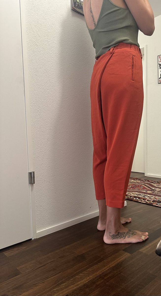 Issey Miyake Vestiti: Issey Miyake Hose – Usato da  venduto da  1