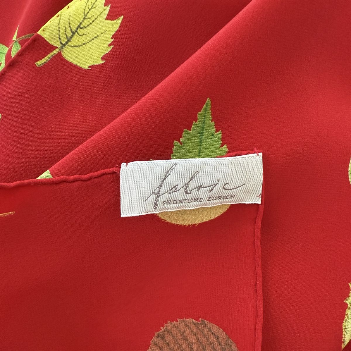 Fabric Frontline Foulard & Sciarpe: FABRIC FRONTLINE Silk Scarf – Usato da Emmen venduto da Nightingale_2022 4