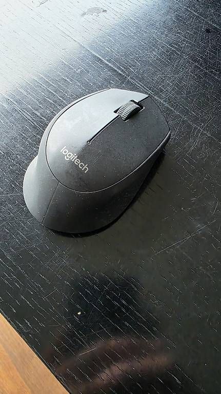 Mouse: Logitech Wireless Maus – Usato da Zürich venduto da Tornadorey