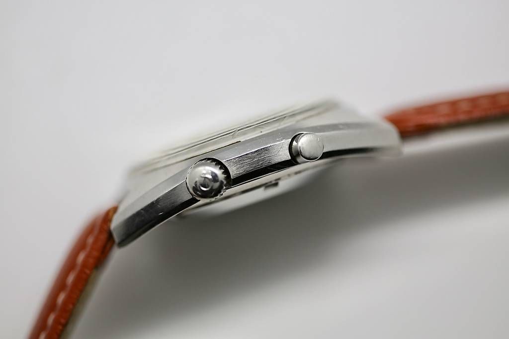 Omega Uhren: Omega Seamaster Chronostop – Gebraucht aus Reinach BL von Han-Numismatik 3
