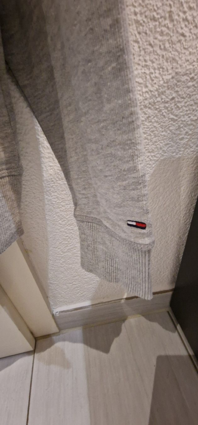 Tommy Hilfiger Jacken: Tommy Jeans – Gebraucht aus Oftringen von bin_2wk8 2