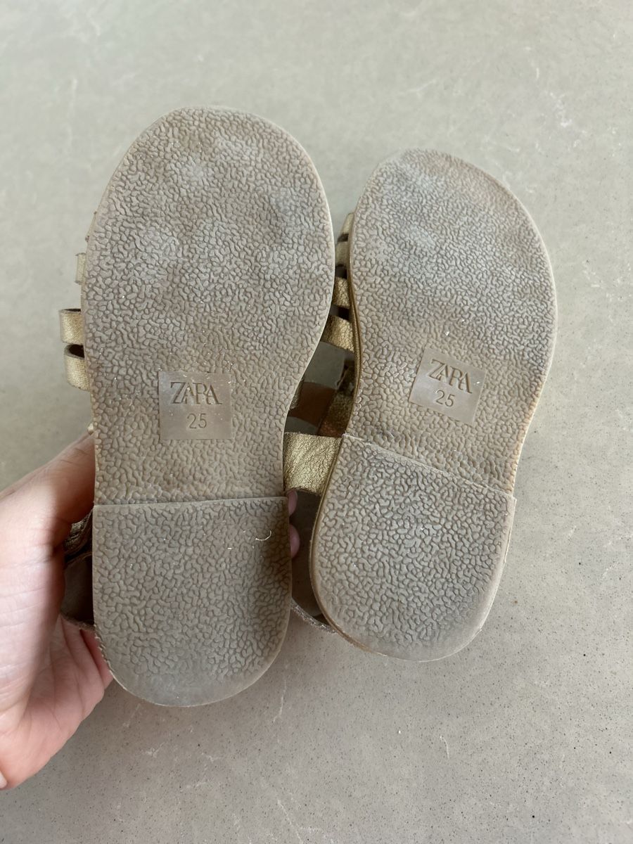 Zara Scarpe per ragazze: Zara mädchen Sandalen, Grösse 25, Gold – Usato da Au ZH venduto da Melda123 3