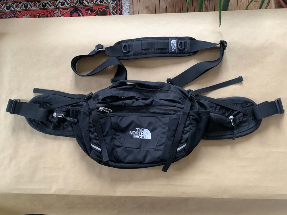 Nomadix Bauchtasche – Aus Recyceltem Nylon, Wasserabweisend, 2 Liter Fassungsvermögen – Verstellbar Als Hüft- Oder Umhängetasche