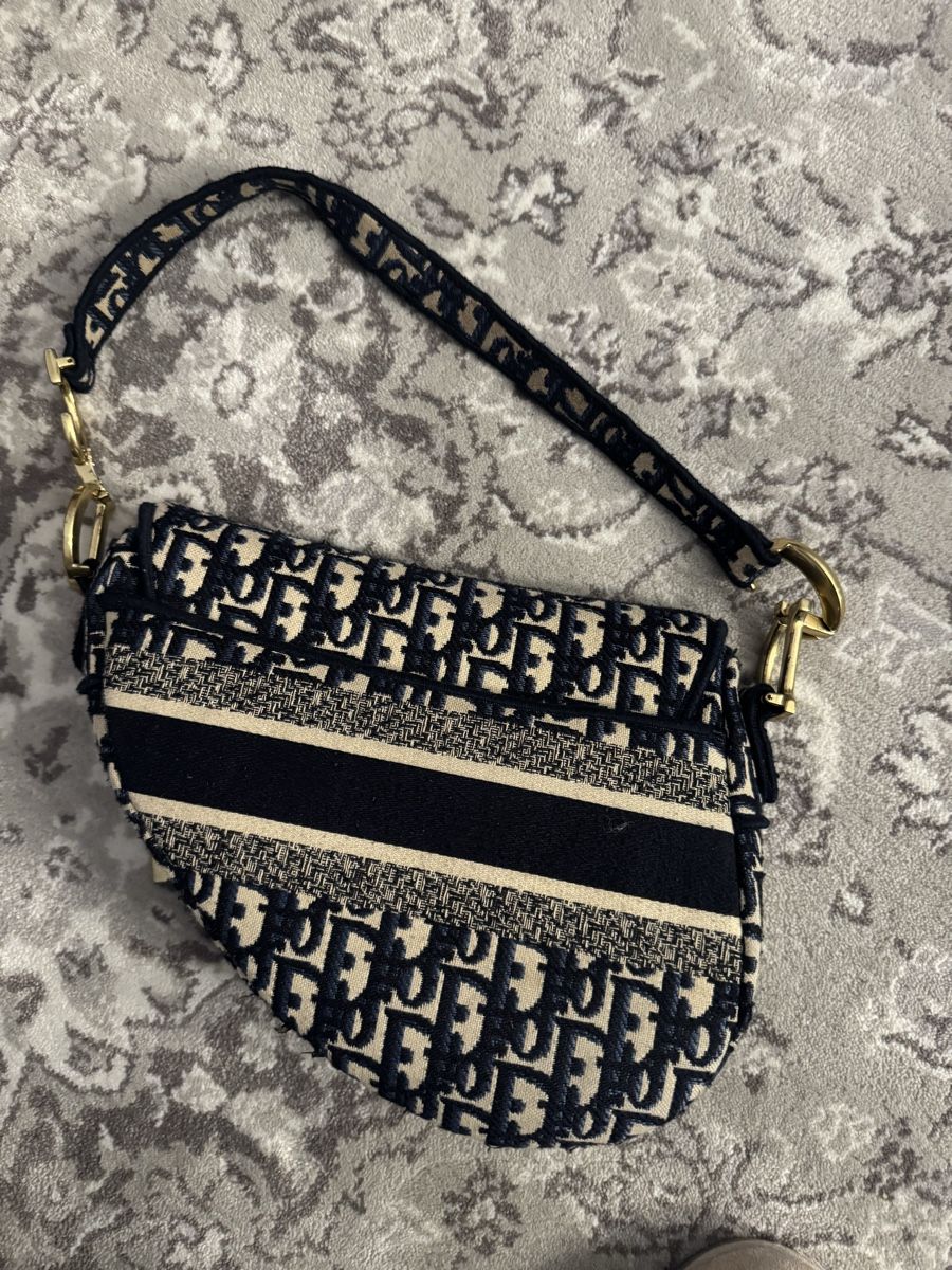 Taschen für Damen: Handtasche – Gebraucht aus Schaan von kri_tsw8 8