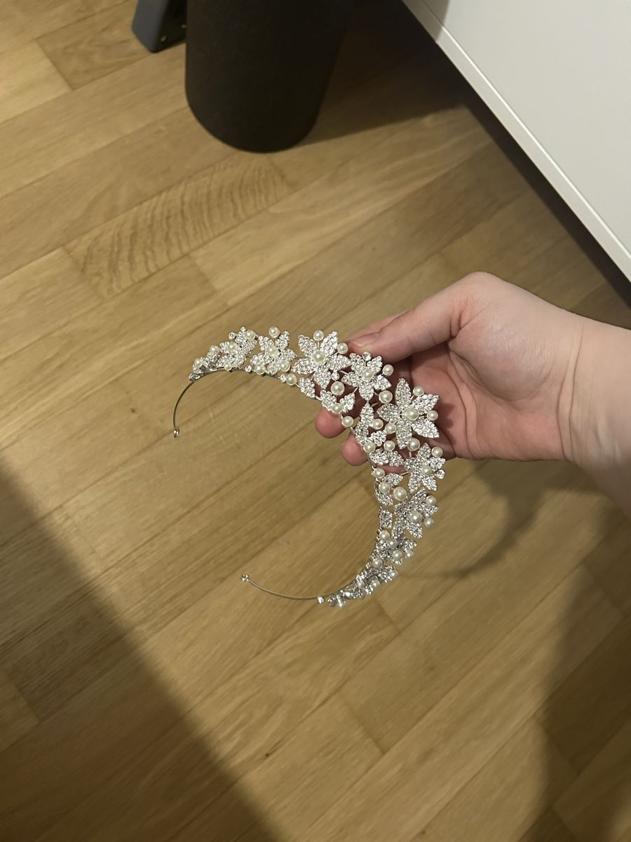 Accessori per capelli: Diadem – Nuovo (secondo la descrizione) da Zeihen venduto da Marina.97 1