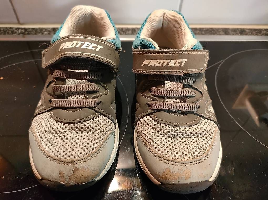 Scarpe per ragazzi: Turnschuhe zu verkaufen – Usato da Bramboden venduto da zaenni