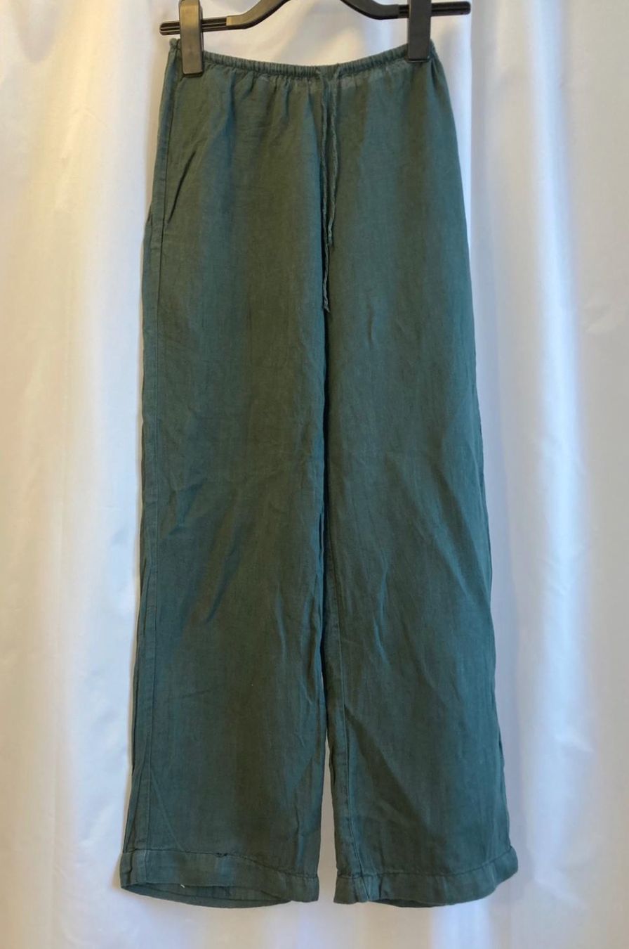 Hosen: Pantalon ample en lin vert – Gebraucht aus Fribourg von hap_25hw