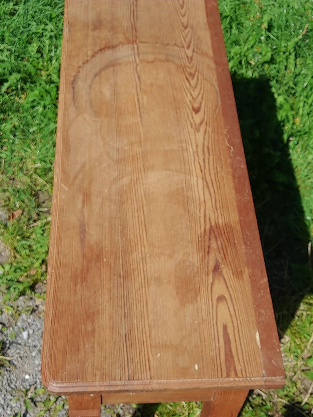 Tables: Beistelltisch schmal – D'occasion à Aeschi b.Spiez par 52_wochen 2