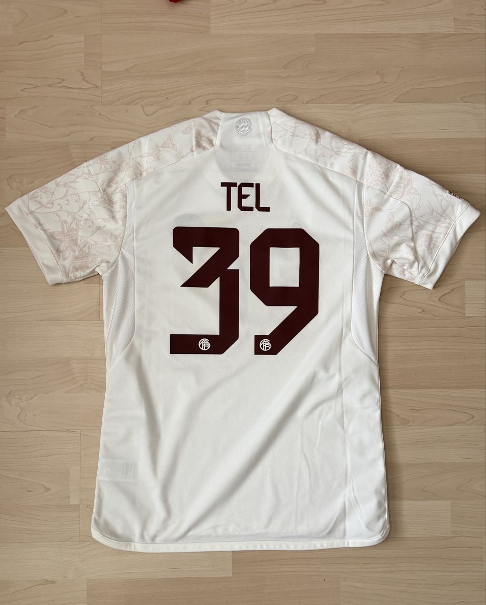 Bayern München Canottiere & Pantaloni: Fc Bayern München Trikot, Grösse M, Mathys Tel – Usato da Wettingen venduto da manuelhuggenberger 1