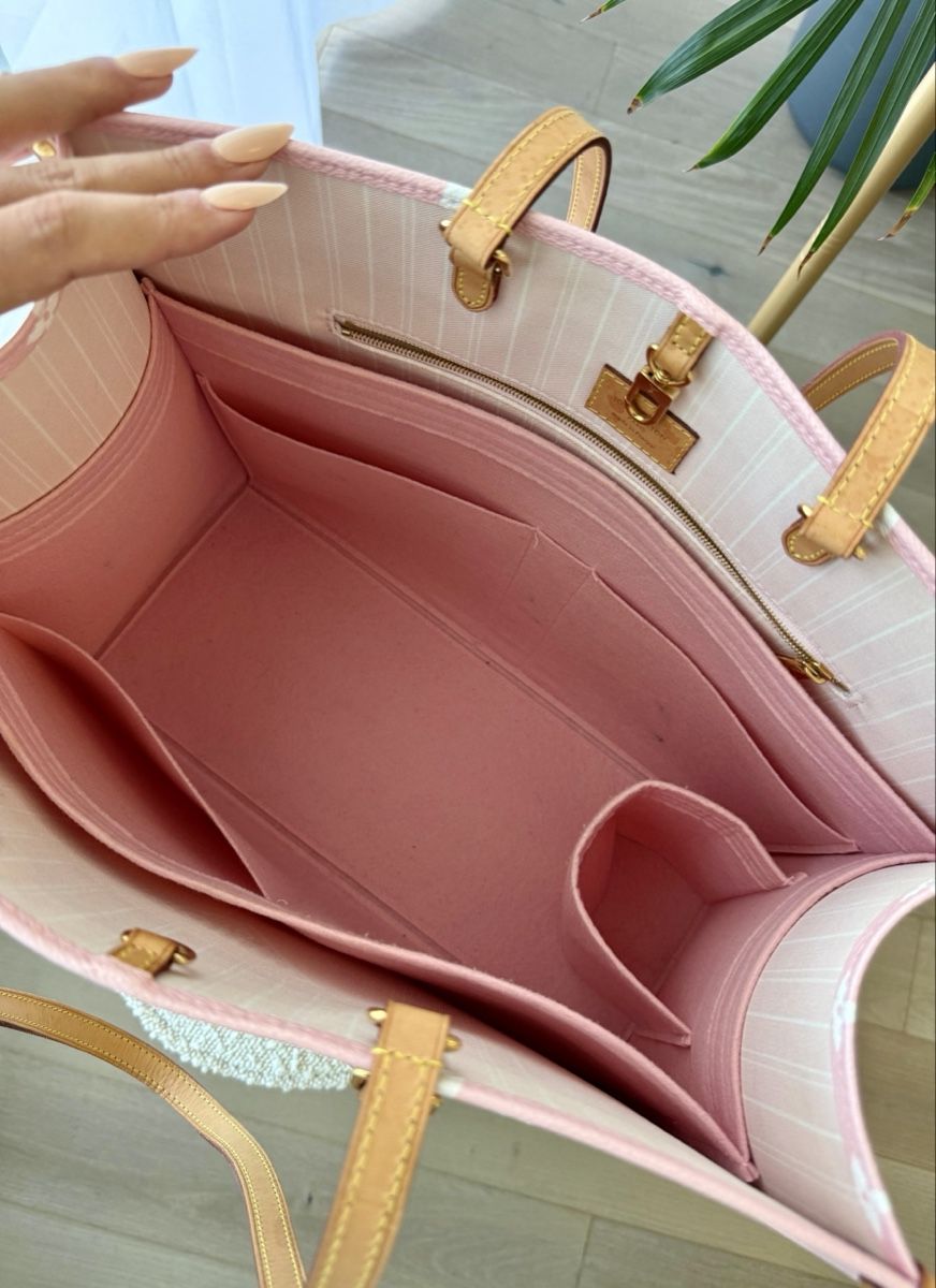 Louis Vuitton Borse da donna: Louis Vuitton OnTheGo GM By the Pool – Usato da Glattpark(Opfikon) venduto da Barbiie 5