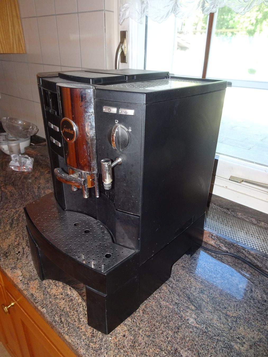 Jura Macchine per caffè & Macchine per espresso: Jura Kaffeemaschine – Usato da Stein AR venduto da Bienli4 3