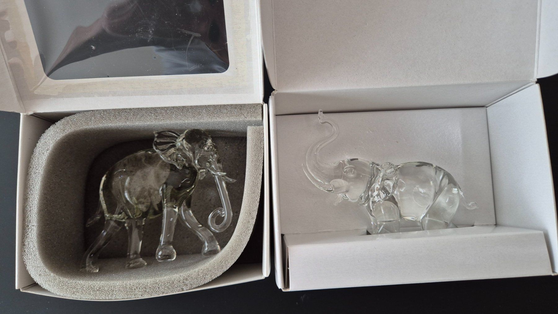 Glasi Hergiswil Tutte le decorazioni: Elefanten aus Glas, 2 Stück – Nuovo e nell'imballaggio originale da Schönenbuch venduto da Rasmo 5