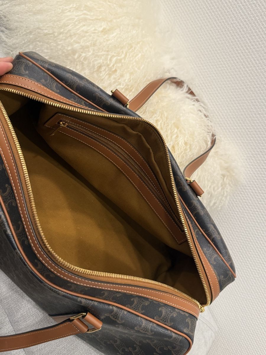 Celine Borse da donna: Celine Triomphe Tasche Np. 2250.- Fr – Usato da Ellighausen venduto da privateseller 4