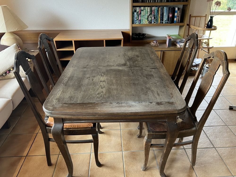 Fabelhafte Tisch Mit Stuhlen Zu Verschenken Ebenbild