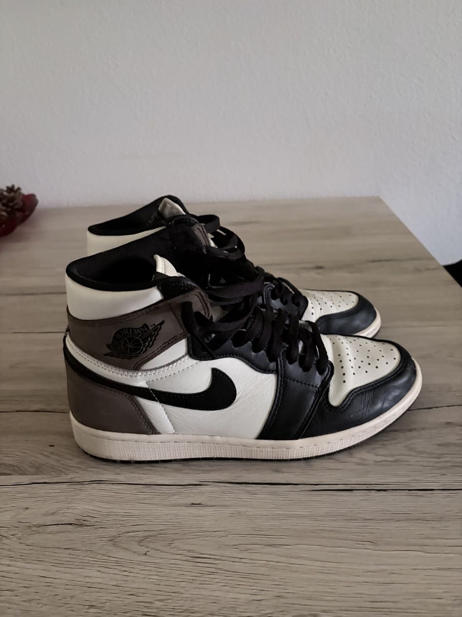 Jordan Scarpe da uomo: Air Jordan 1 Retro Dark Mocha – Usato da Wetzikon ZH venduto da man_t7pm
