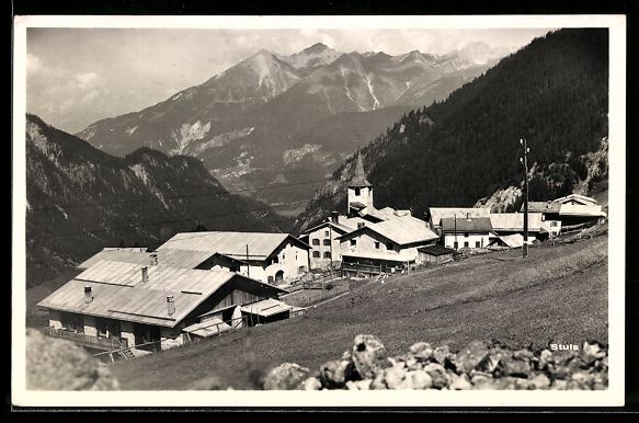 Cartoline postali: AK Stuls, Ort mit Kirche und Bergpanorama – Usato da Berlin venduto da bartko-reher