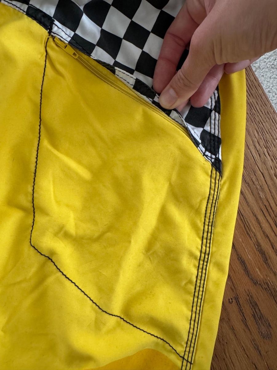 Pantaloni: Badehose Santa Cruz M – Usato da Küssnacht am Rigi venduto da Ebikoner 3