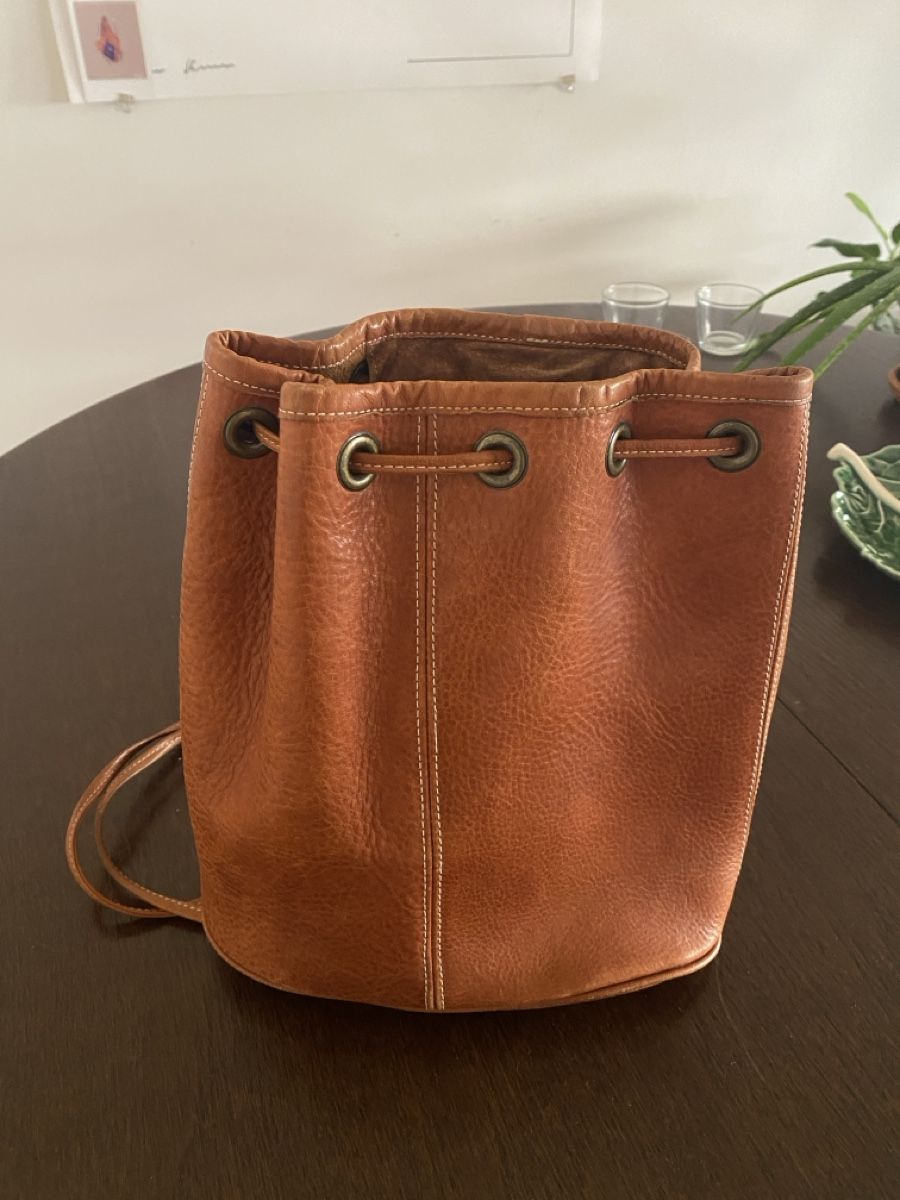 Taschen: American Apparel Ledertasche – Gebraucht aus Zürich von fermadasindamonda