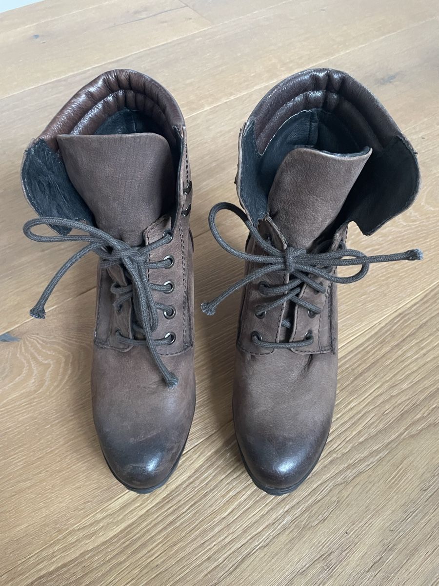 Damenschuhe: Stiefeletten – Gebraucht aus Aarwangen von erd_ngx8 1