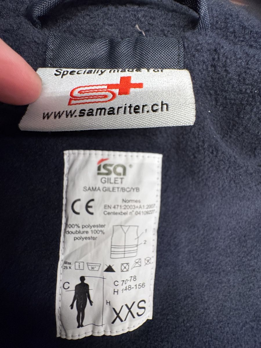 Jacken: Warnschutzjacke Samariter Grösse S  – Gebraucht aus Niederbüren von Oetschli 2