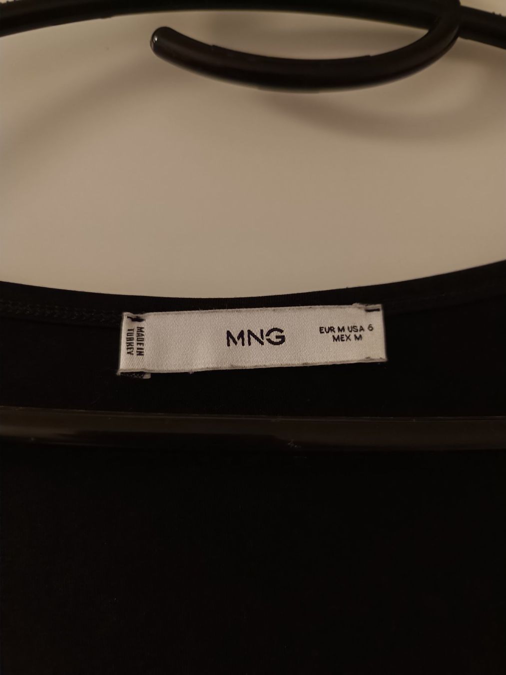 Mango Vestiti: Robe noire Mango – Usato da Genève venduto da lau_bw8g 2