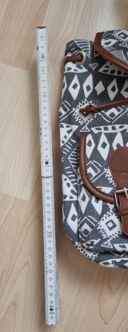 Rucksäcke: Rucksack gemustert mehrere Taschen – Neu (gemäss Beschreibung) aus Hünenberg von mel__ 3