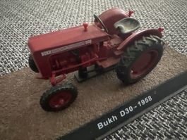 MODELLTRAKTOR 1:32 Neu auf Kunststoff Sockel ab 9.- 