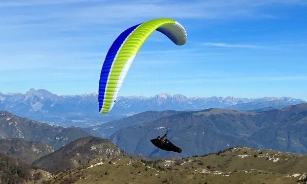 Sport dell'aria & Aquiloni: Gleitschirm UP GURU CCC Grösse M – Usato da Grabserberg venduto da PC-Homeservice
