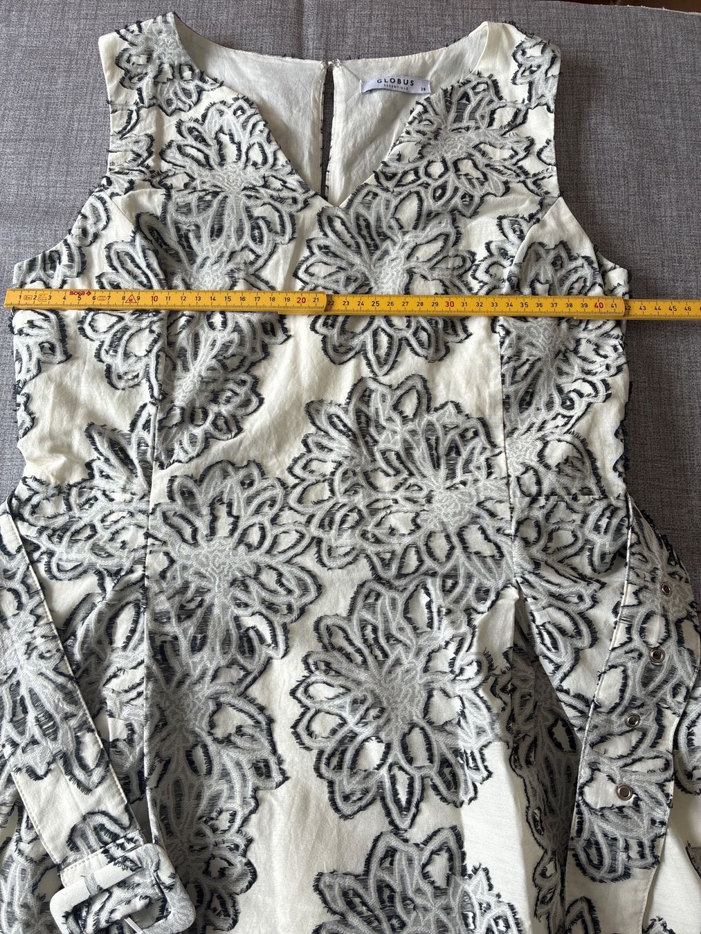 Globus Kleider: Sommerkleid von Globus Essentials Gr 36/38 – Gebraucht aus Davos Platz von nanigl 6