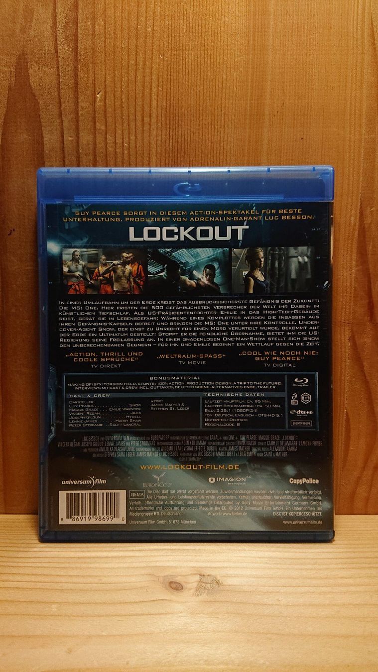 Tutti i DVDs: LOCKOUT Blu-Ray mit Guy Pearce – Usato da Wilderswil venduto da Exebub 1