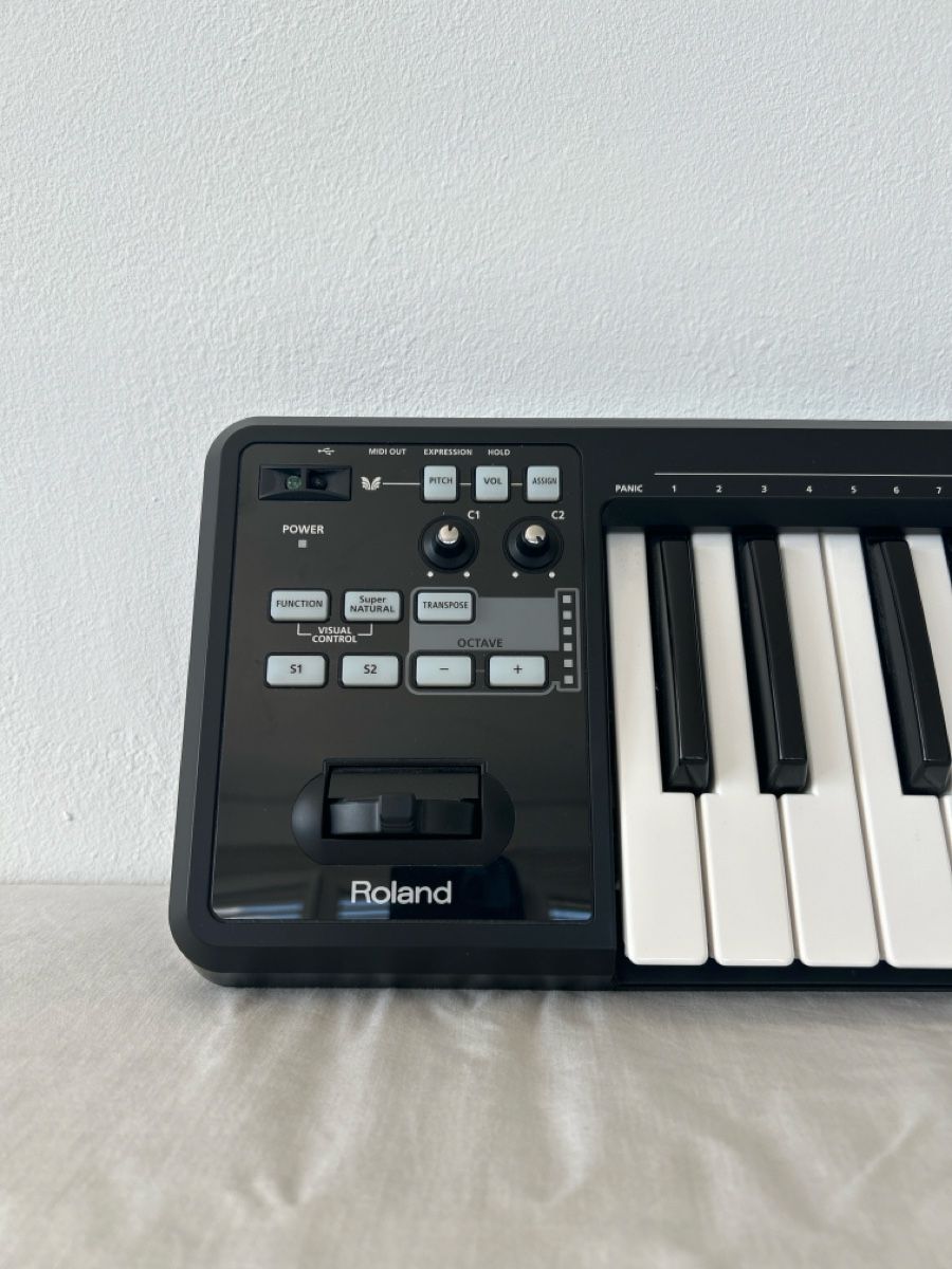 Roland Sistema di controllo: MIDI KEYBOARD CONTROLLER A-49 – Usato da Dietikon venduto da mathemathis