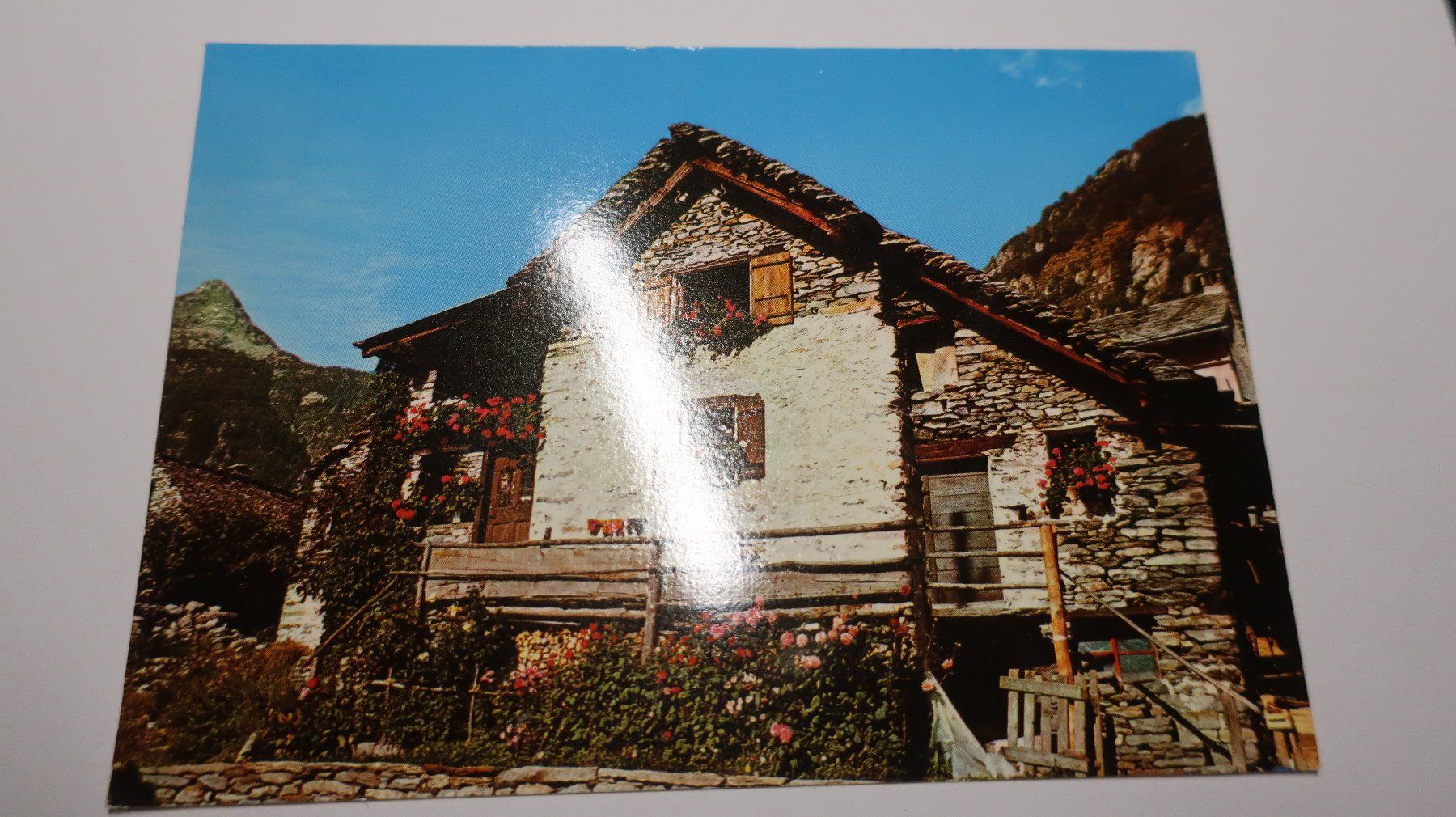 Cartoline postali: Tipica Casa Ticinese  1974 – Usato da Cormoret venduto da Pascalll2001 1