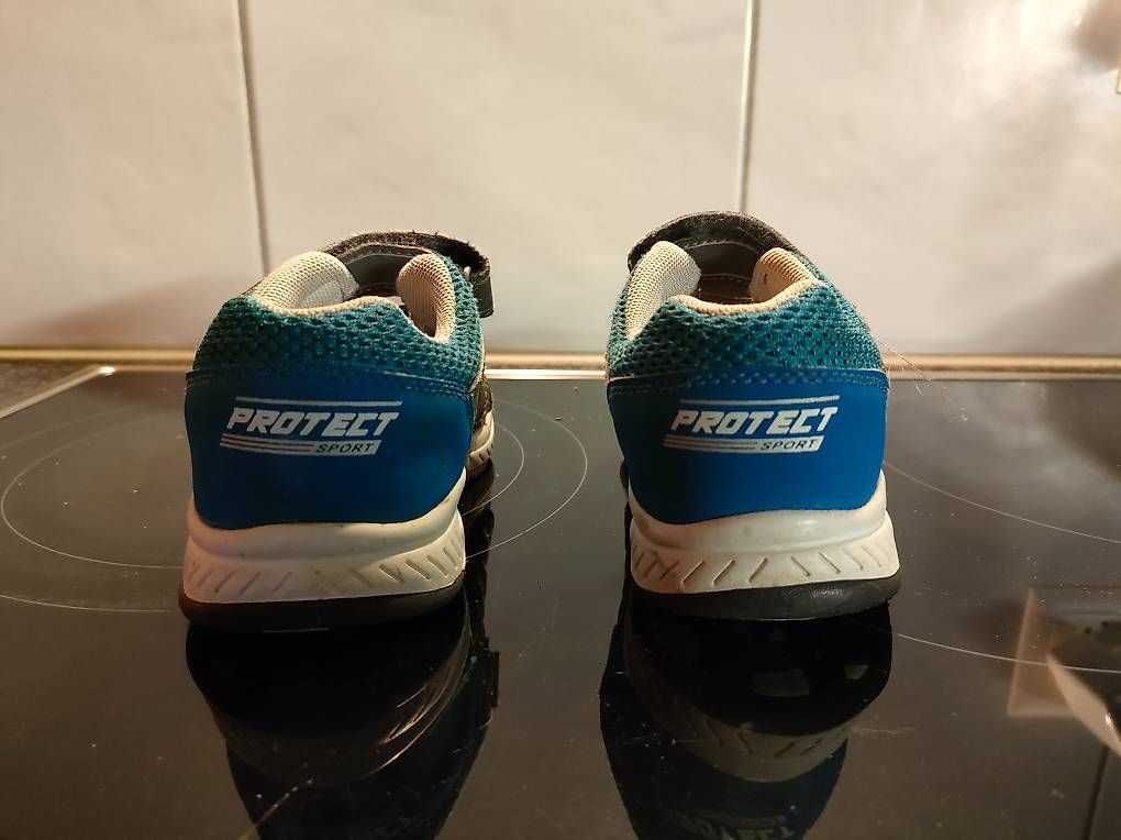 Scarpe per ragazzi: Turnschuhe zu verkaufen – Usato da Bramboden venduto da zaenni 3